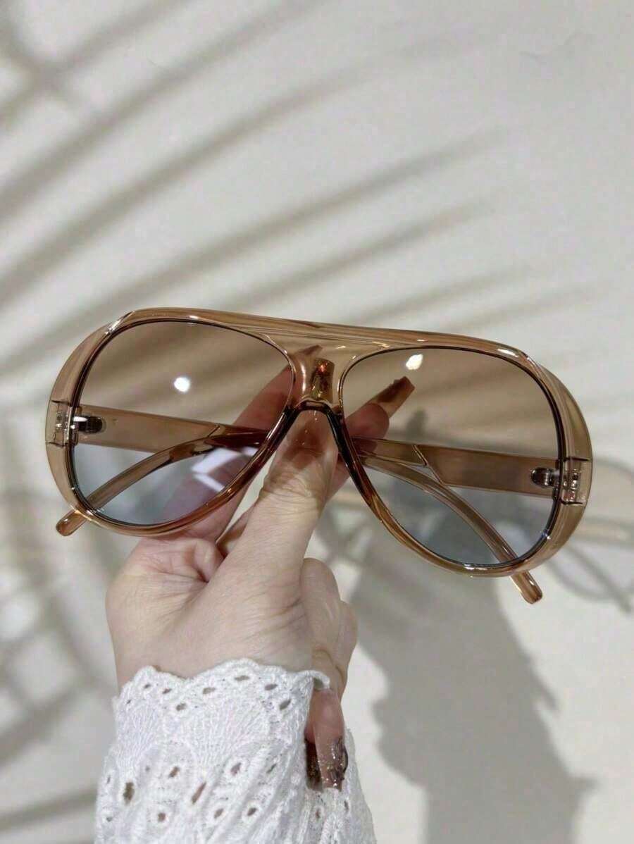 Street Fashion Brand - แว่นตาแฟชั่นทรงสี่เหลี่ยมขนาดใหญ่ ดีไซน์เรโทรใหม่เอี่ยม 1 ชิ้น สไตล์สตรีทระดับไฮเอนด์ เหมาะสำหรับงานปาร์ตี้