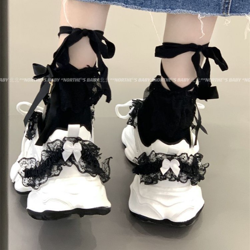 Street Fashion Brand - รองเท้าผ้าใบทรงหนา สไตล์วอร์ริเออร์ แบรนด์แท้ สำหรับสาวๆ ลายปักแบบยูนีค สไตล์