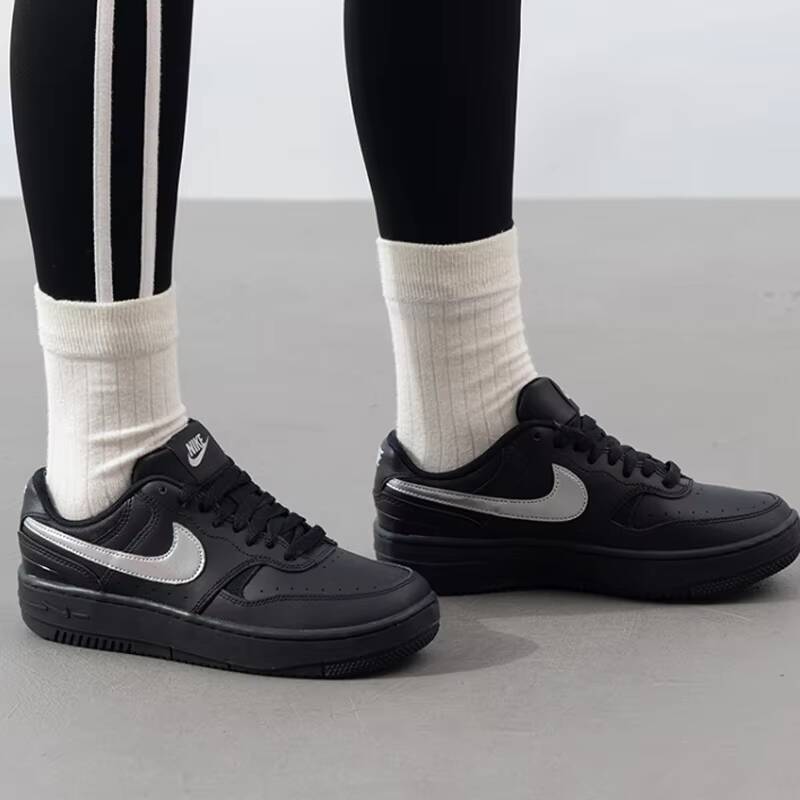 ร้อนแรงประจำปี 2026 Nike Women - Street Fashion Nike บทวิจารณ์และราคา